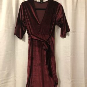 SOLD!!! Velvet Kimono Sleeve Boohoo Midi Dress